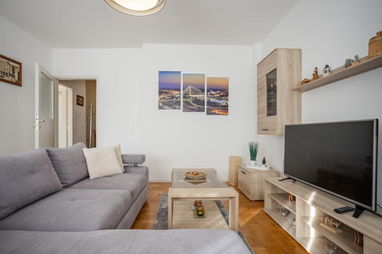Apartment Sara Белград Экстерьер фото
