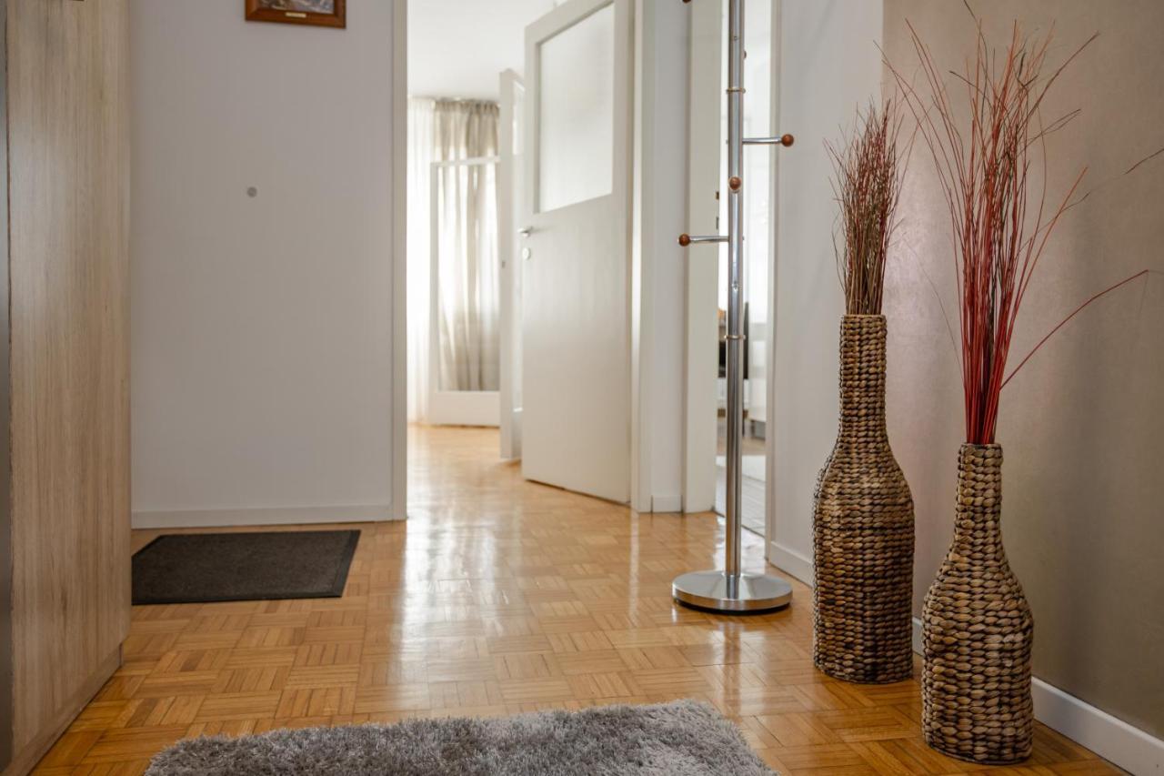 Apartment Sara Белград Экстерьер фото