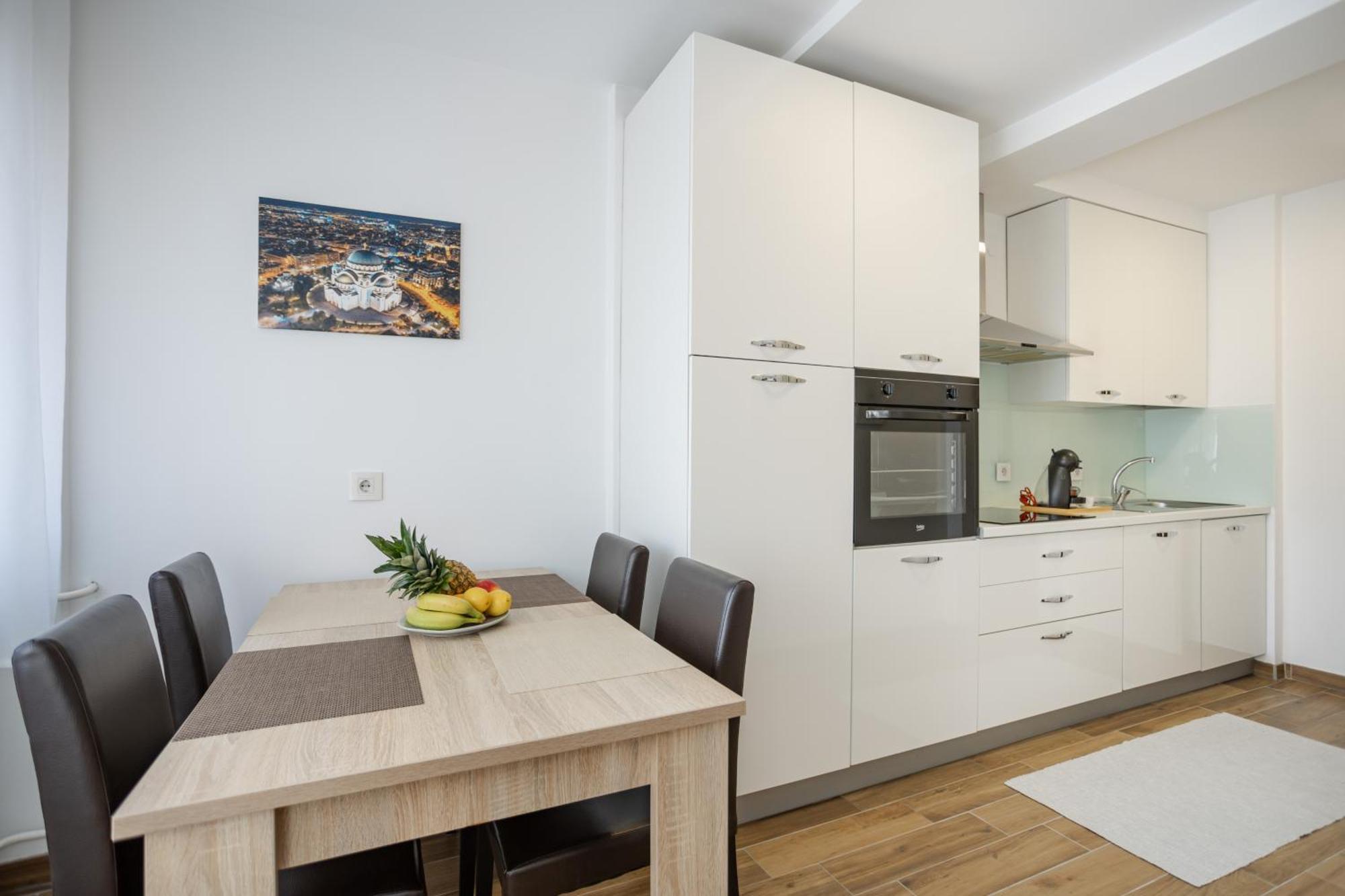 Apartment Sara Белград Экстерьер фото